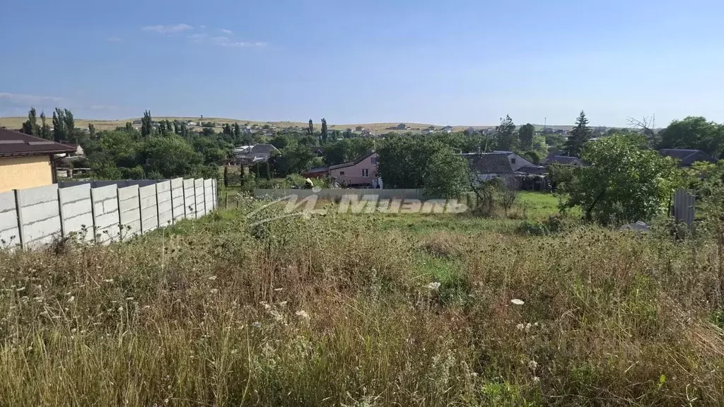 Участок в Крым, Симферопольский район, с. Урожайное ул. Виноградная ... - Фото 1