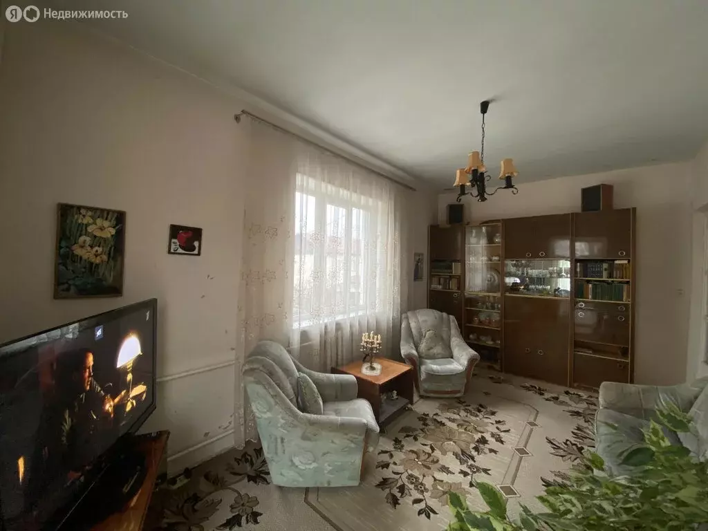 4-комнатная квартира: Нальчик, улица Мечникова, 122 (83 м) - Фото 2