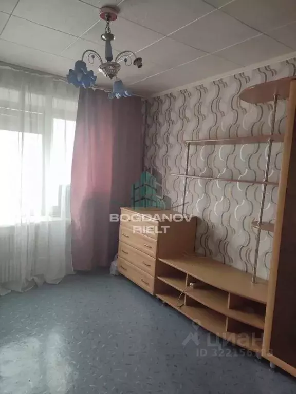 2-к кв. Омская область, Омск Привокзальный мкр, ул. Карбышева, 38А ... - Фото 2