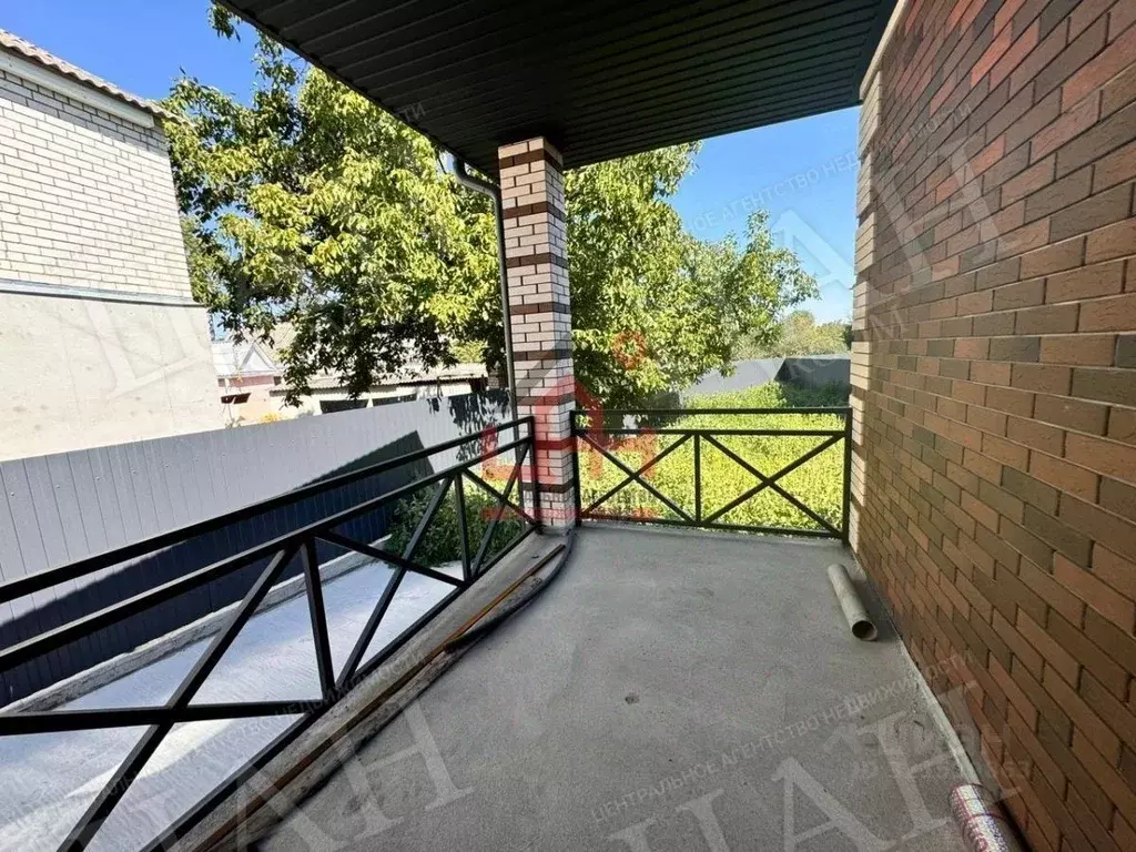 Дом в Ставропольский край, Ессентуки пер. Котовского, 44А (160 м) - Фото 2