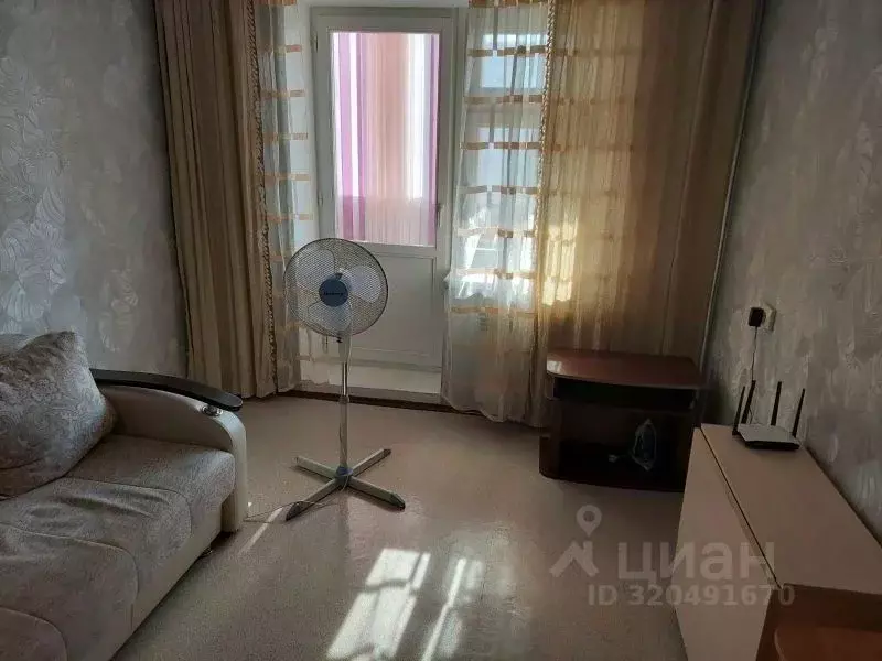 1-к кв. Татарстан, Набережные Челны ул. 40 лет Победы, 45А (37.0 м) - Фото 0