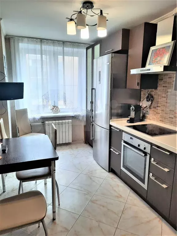 2-к. квартира, 51,5 м, 4/9 эт. - Фото 0