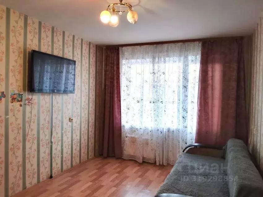 1-к кв. Курганская область, Курган Заозерный жилрайон, 7-й мкр, 15 ... - Фото 1