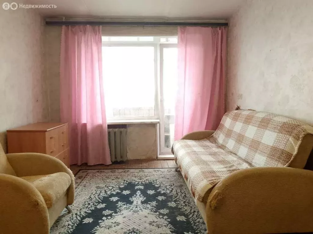 2-комнатная квартира: Кыштым, улица Интернационала, 97 (45 м) - Фото 1