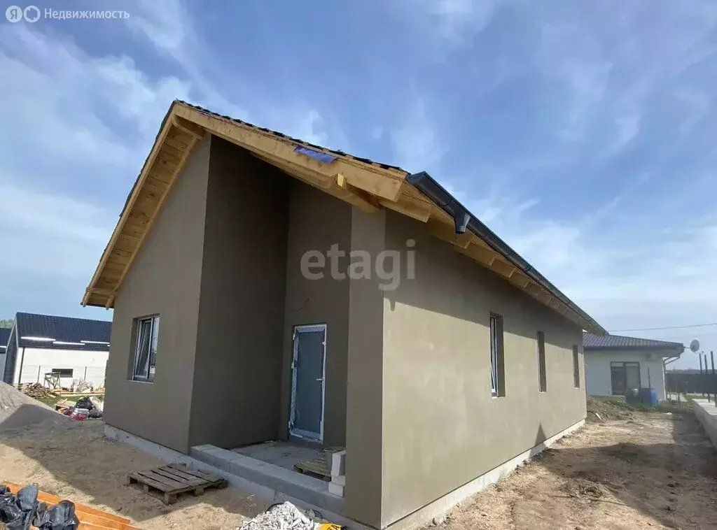 Дом в посёлок Константиновка, Дружная улица (78 м) - Фото 0