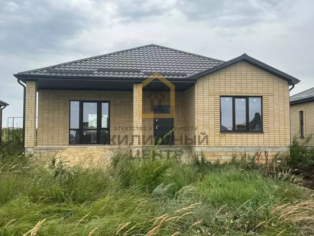 Дом в Ставропольский край, Ставрополь ул. Дзержинского (125 м) - Фото 1