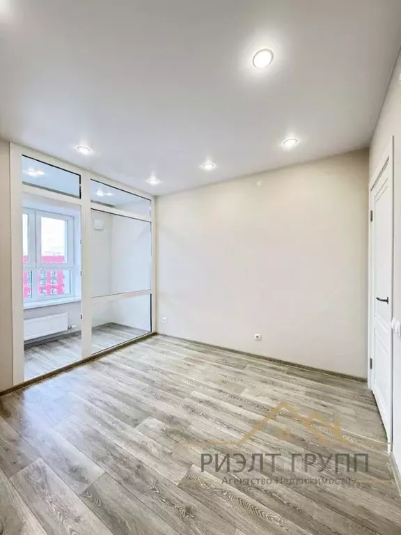 2-к кв. Татарстан, Казань ул. Азата Аббасова, 16 (53.7 м) - Фото 2