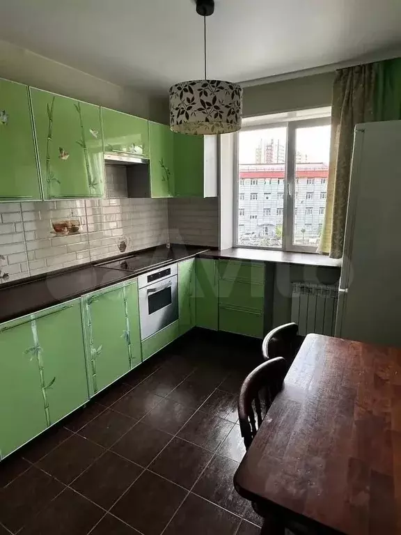 3-к. квартира, 70 м, 4/16 эт. - Фото 0