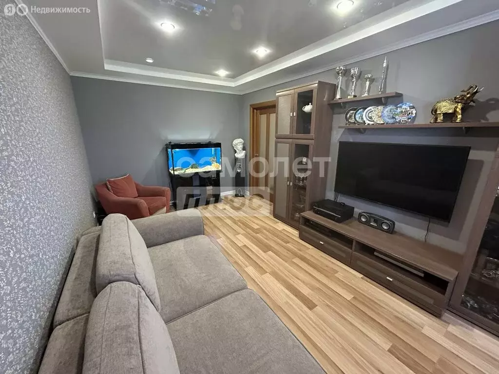 2-комнатная квартира: Тольятти, Ленинский проспект, 28 (50 м) - Фото 1