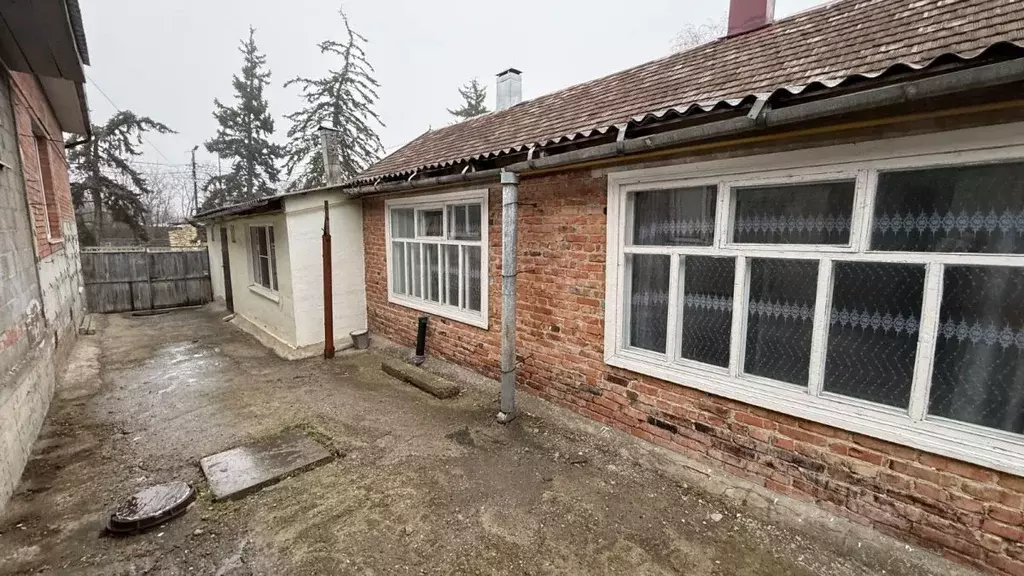 2-к кв. Ставропольский край, Железноводск городской округ, пос. ... - Фото 1