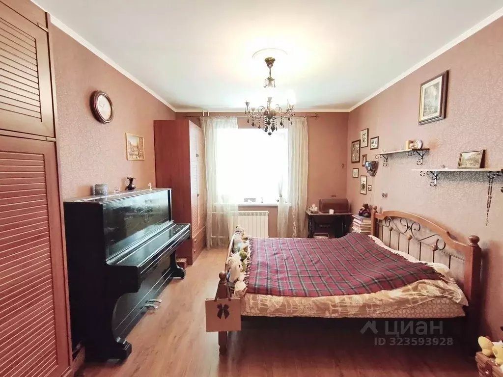 2-к кв. Пензенская область, Пенза ул. Калинина, 9 (68.1 м) - Фото 1