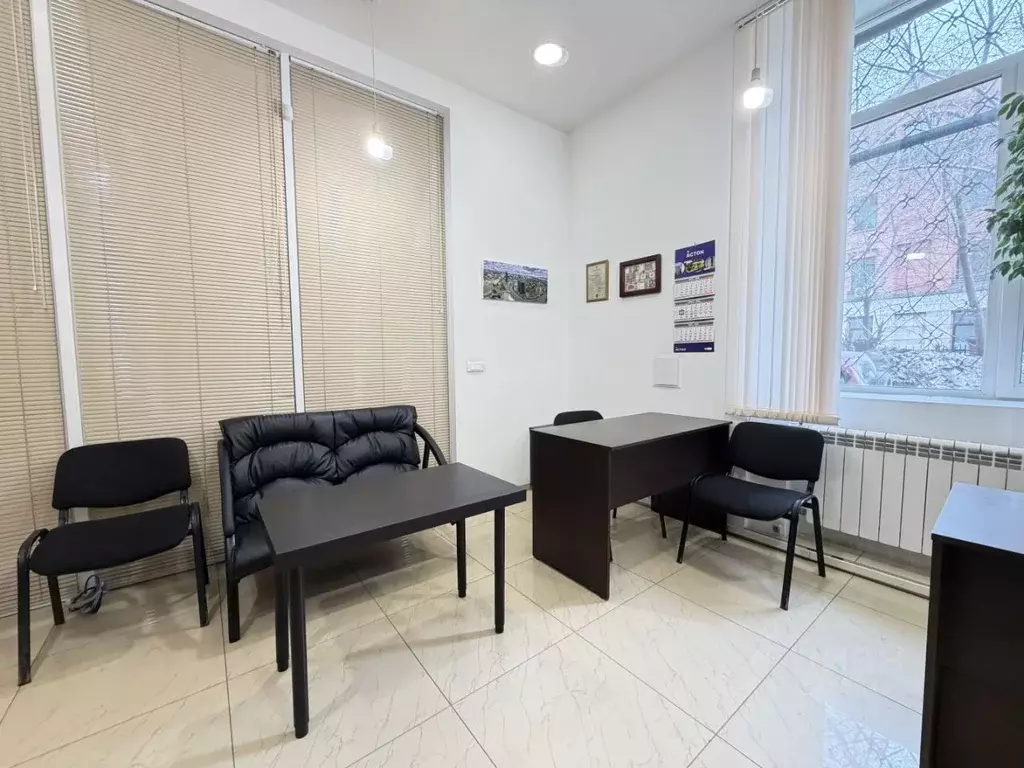 Офис в Новосибирская область, Новосибирск Потанинская ул., 12 (8 м) - Фото 1