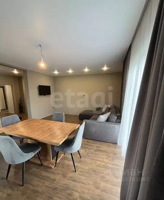 Дом в Калининградская область, Гурьевский муниципальный округ, пос. ... - Фото 1