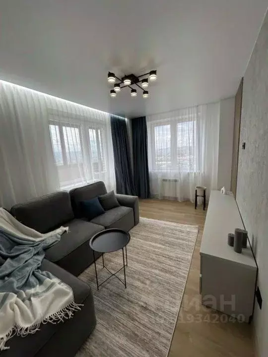 2-к кв. Красноярский край, Красноярск Дудинская ул., 2Д (50.0 м) - Фото 0