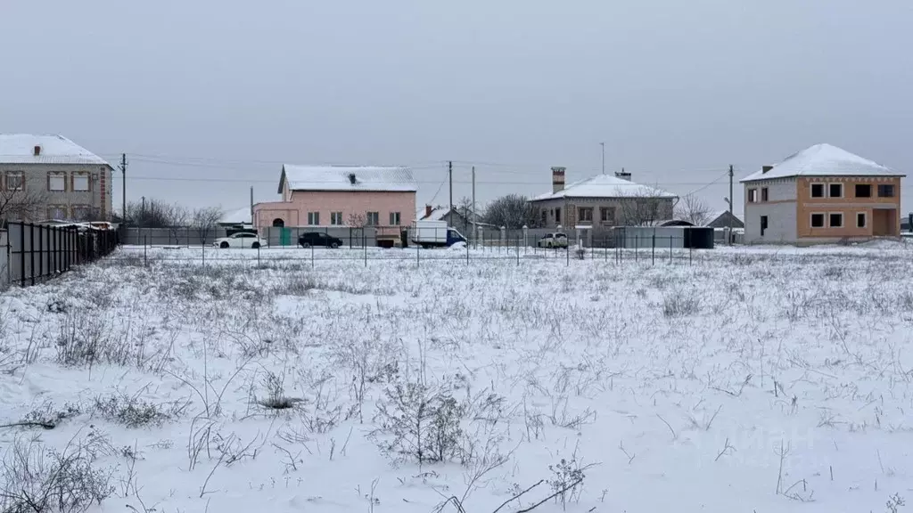 Участок в Волгоградская область, Волгоград Рабочий поселок Горьковский ... - Фото 1