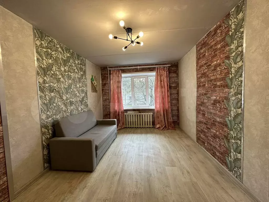 2-к. квартира, 39 м, 1/5 эт. - Фото 0