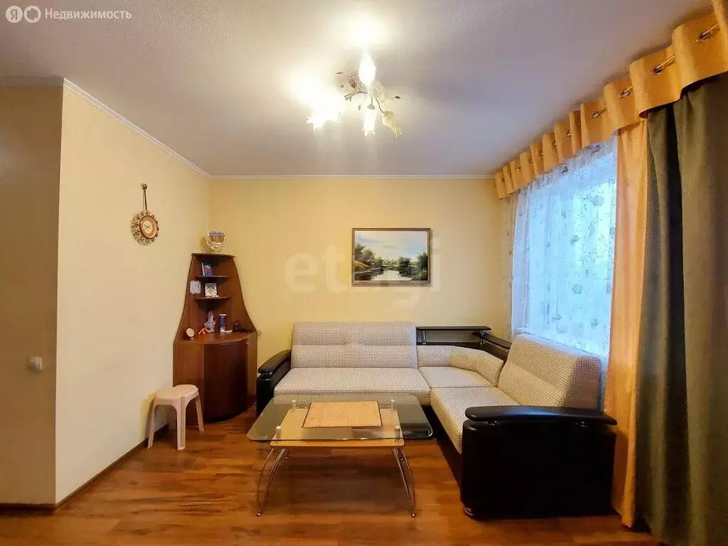 2-комнатная квартира: Сыктывкар, проспект Бумажников, 26 (57.5 м) - Фото 1