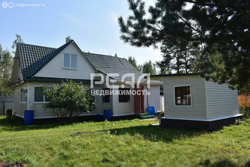 Дом в Рахьинское городское поселение, садоводческий массив Рахья, ... - Фото 0