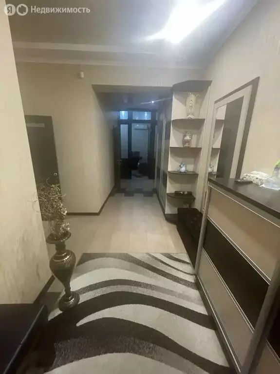 4-комнатная квартира: Нальчик, улица Пушкина, 41 (123 м) - Фото 1