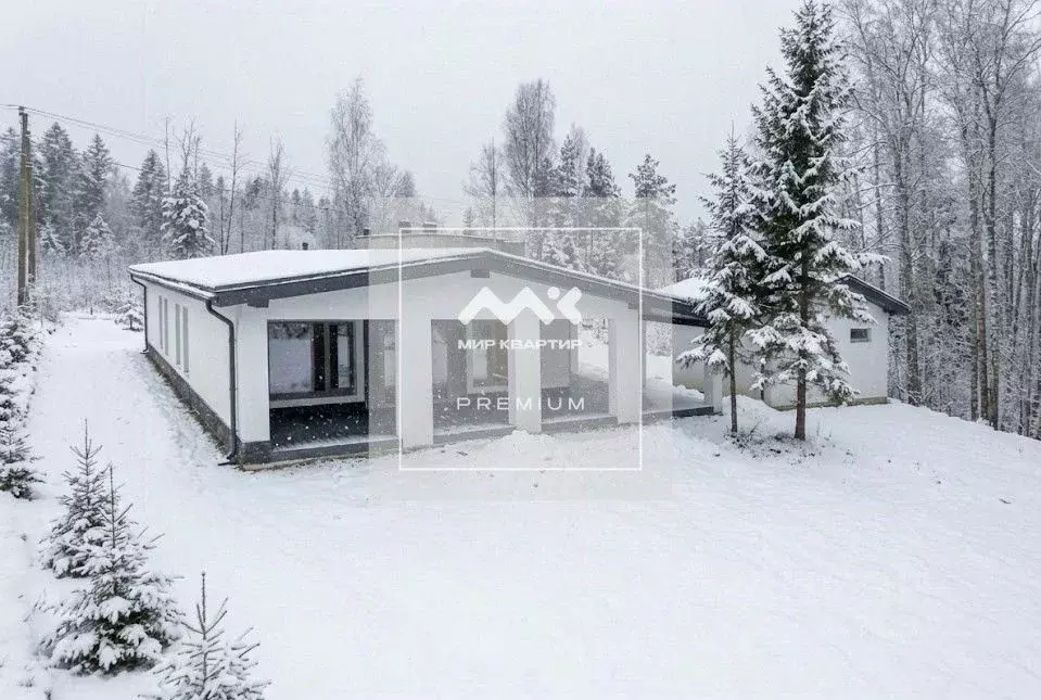 Дом в Ленинградская область, Выборгский район, Первомайское с/пос ... - Фото 1