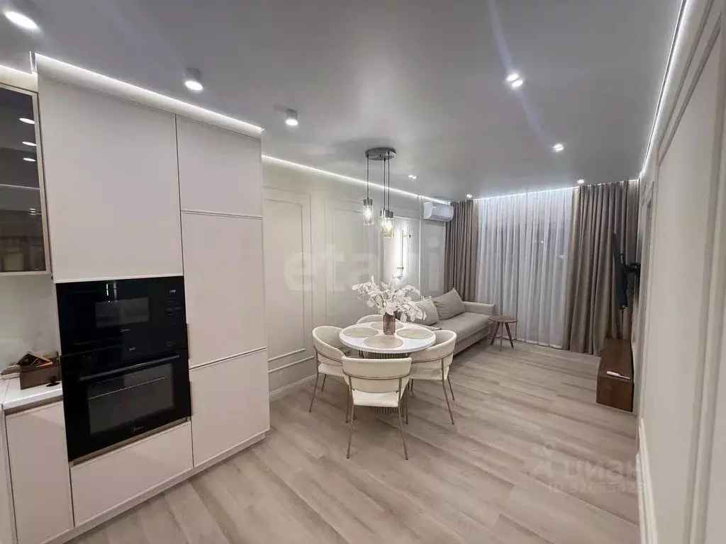 1-к кв. Тюменская область, Тюмень ул. Александра Звягина, 9 (38.0 м) - Фото 1