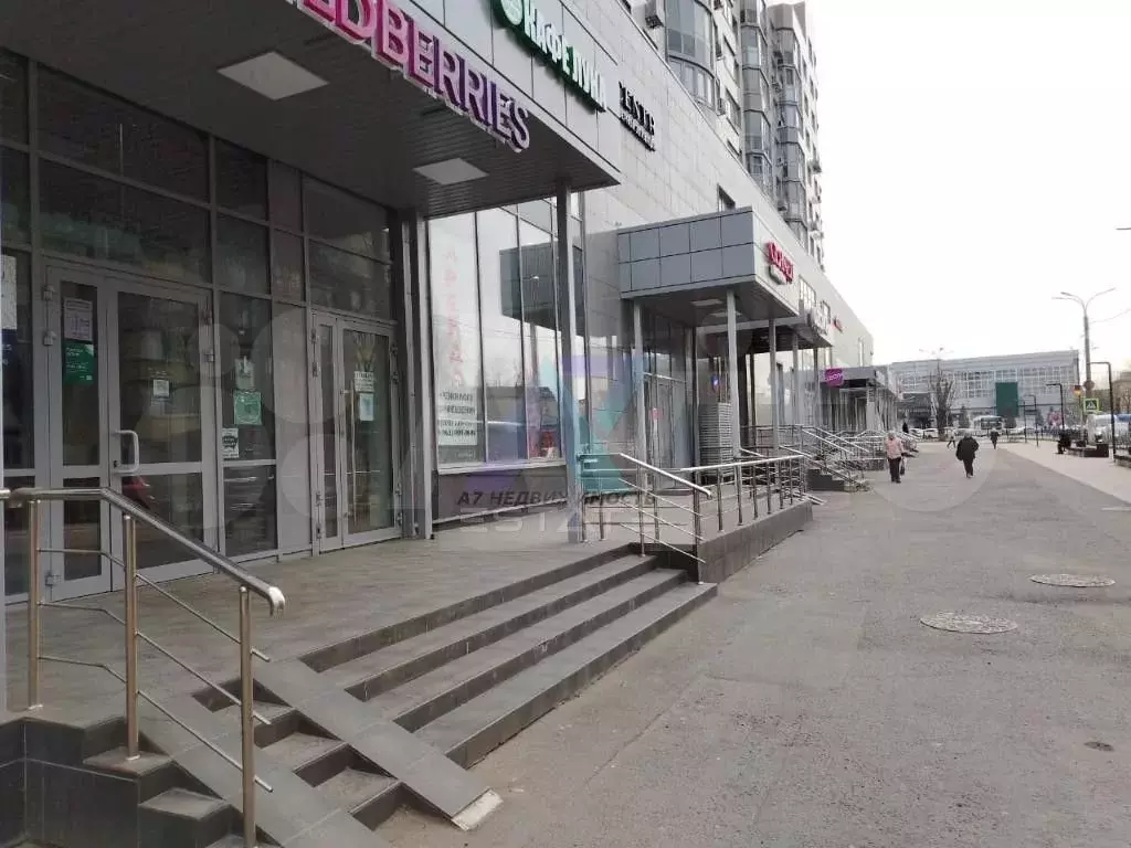 Сдам помещение свободного назначения, 220 м - Фото 1