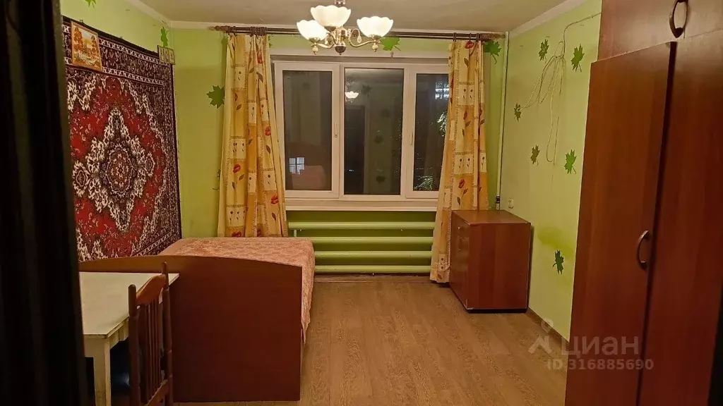 Комната Воронежская область, Воронеж ул. Молодогвардейцев, 11 (13.6 м) - Фото 0