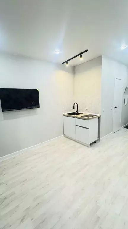 Студия Пермский край, Пермь Стахановская ул., 49А (18.0 м) - Фото 1