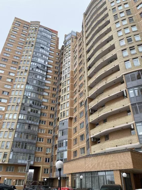Квартира, 5 и более комнат, 185 м - Фото 1
