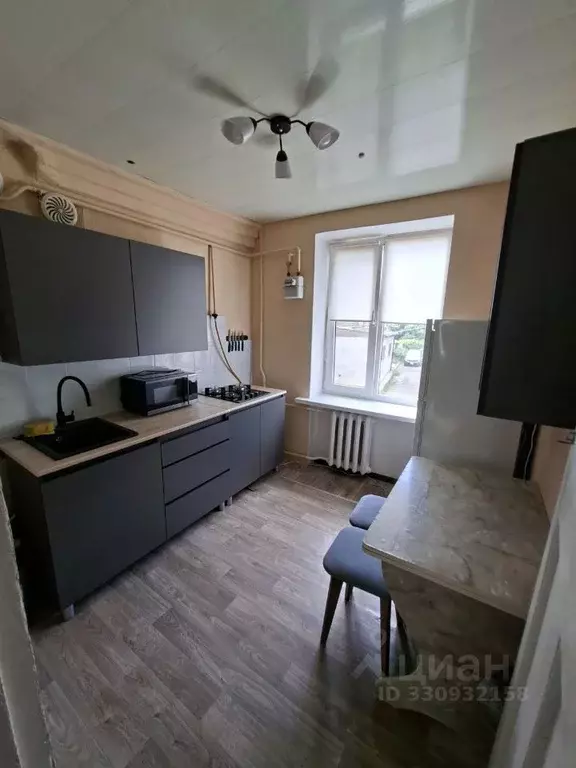 2-к кв. Крым, Керчь ул. Комарова, 83Б (50.0 м) - Фото 1