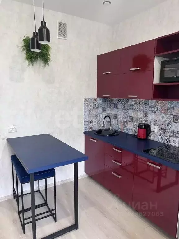 1-к кв. Ленинградская область, Мурино Всеволожский район, бул. ... - Фото 1