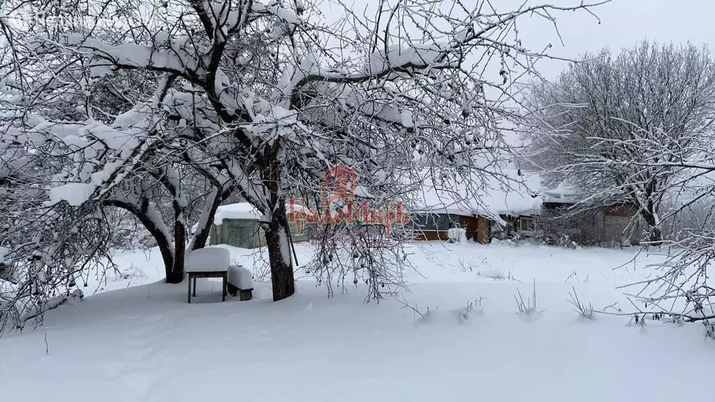 На плане изображено домохозяйство по адресу с сергеево 8 й кленовый пер