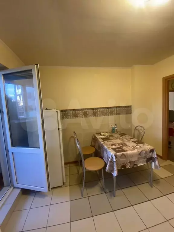 2-к. квартира, 70 м, 4/17 эт. - Фото 1