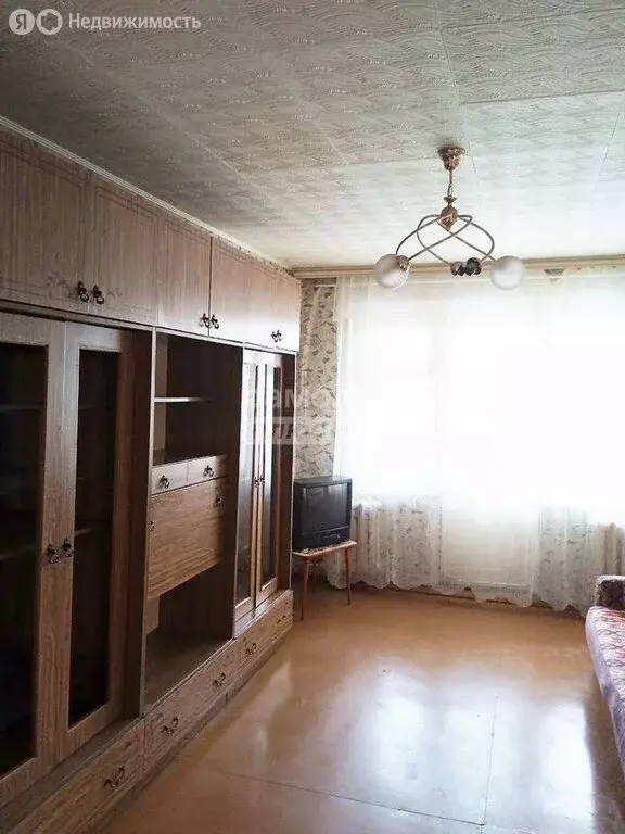 2-комнатная квартира: Златоуст, квартал имени А.М. Матросова, 2 (48 м) - Фото 1