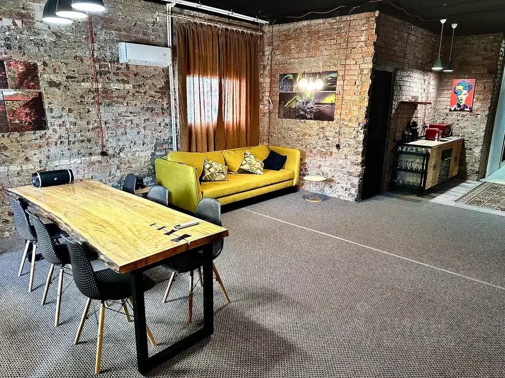 Дом в Самарская область, Тольятти Бурлацкая ул., 6 (130 м) - Фото 1