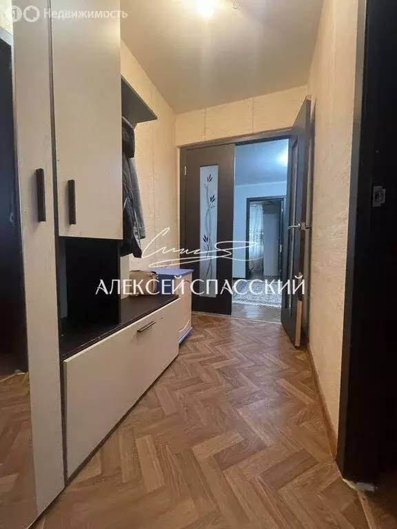 3-комнатная квартира: Нижний Новгород, проспект Ленина, 43к5 (60 м) - Фото 0
