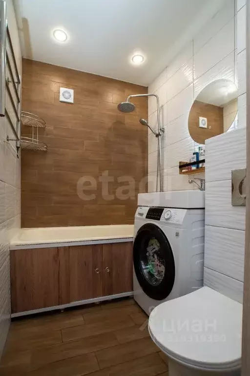 3-к кв. Новосибирская область, Новосибирск ул. Петухова, 50 (57.2 м) - Фото 0