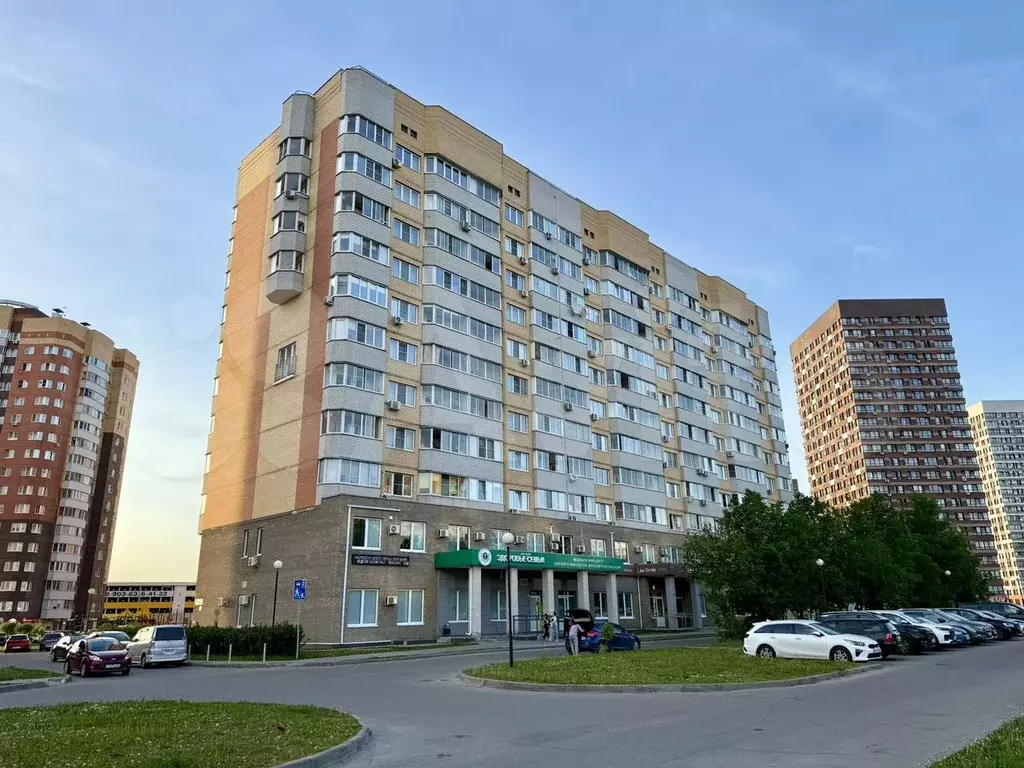 1-к. квартира, 46,9 м, 11/16 эт. - Фото 0