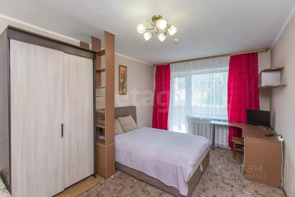 1-к кв. Приморский край, Владивосток ул. Аллилуева, 14 (35.7 м) - Фото 0
