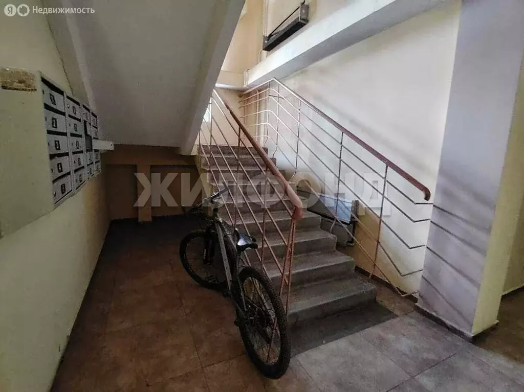 3-комнатная квартира: Иркутск, Депутатская улица, 87/5 (72 м) - Фото 0