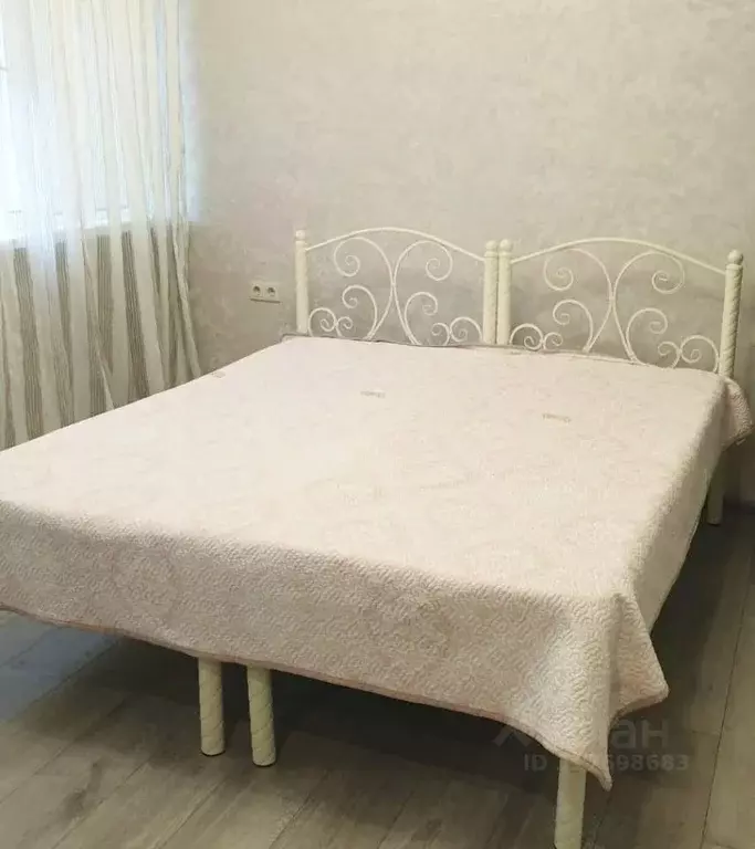 2-к кв. Краснодарский край, Сочи Центральный мкр, ул. Горького, 87/1 ... - Фото 0
