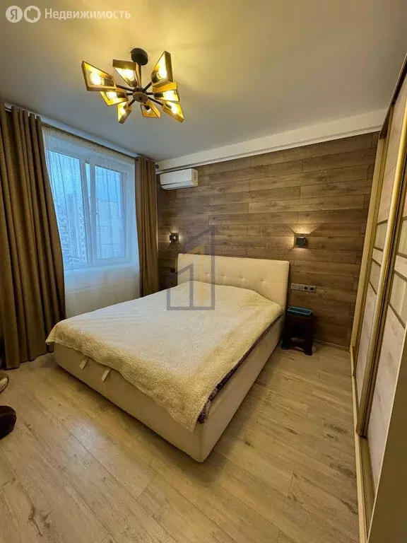 2-комнатная квартира: Евпатория, проспект Победы, 50 (75.4 м) - Фото 2