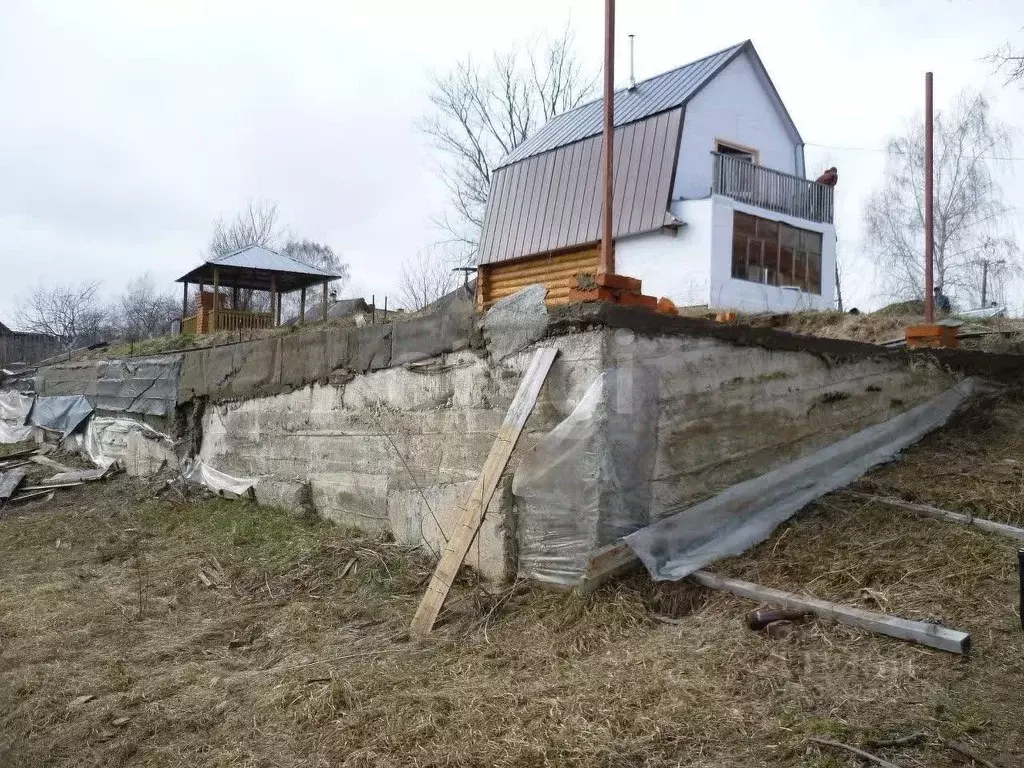 Дом в Марий Эл, Юрино городское поселение, Юрино пгт ул. ... - Фото 1