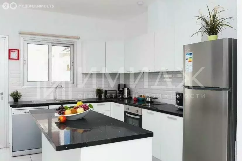 Дом в Сочи, микрорайон Светлана, Гагринская улица, 10к1 (150 м) - Фото 1