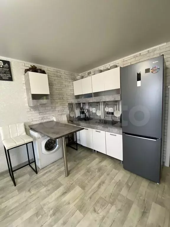 Квартира-студия, 28 м, 6/9 эт. - Фото 0