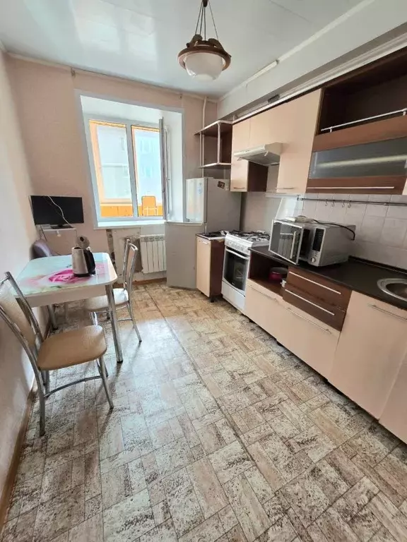 1-к кв. Вологодская область, Череповец Красная ул., 24 (35.0 м) - Фото 0