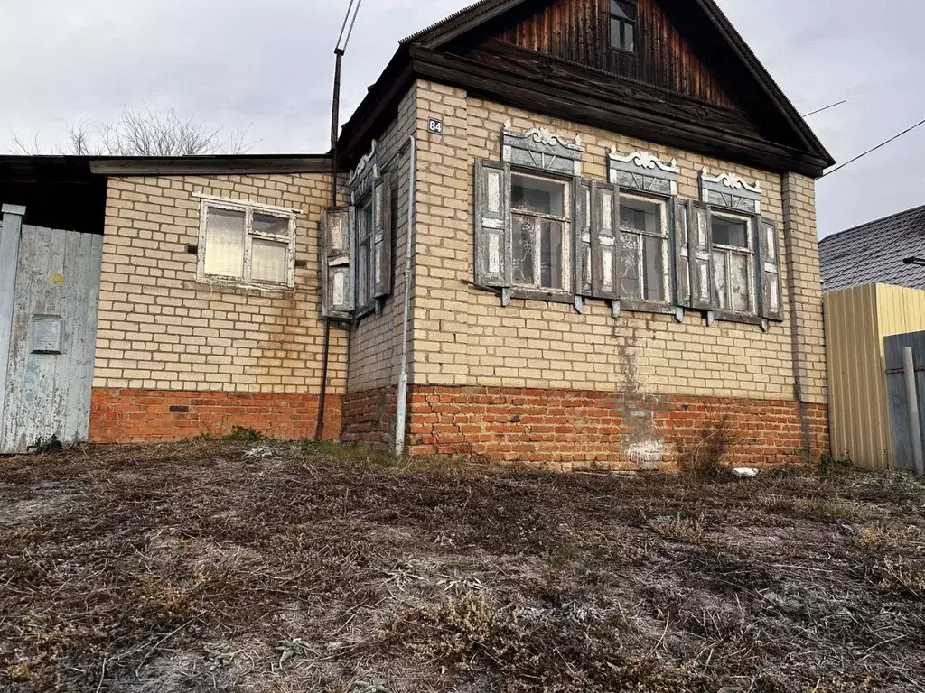 Дом в Саратовская область, Воскресенский район, Елшанское ... - Фото 1