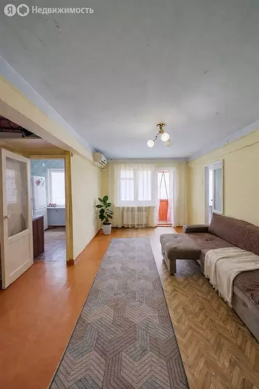 3-комнатная квартира: Волгоград, Тарифная улица, 9 (46.3 м) - Фото 1