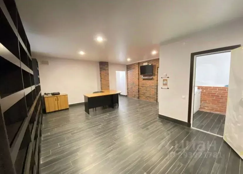 Офис в Калининградская область, Калининград Ганзейский пер., 72 (104 ... - Фото 1