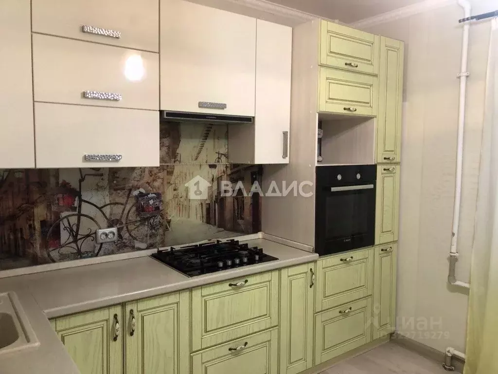 2-к кв. Белгородская область, Строитель Яковлевский городской округ, ... - Фото 1